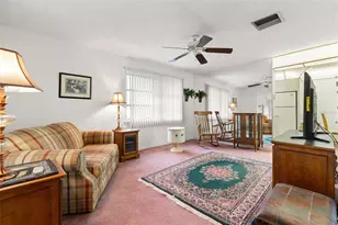 3275 37th Way S, Saint Petersburg, FL 33711 - Photo 6