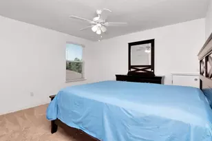 5446 Suncatcher Dr, Wesley Chapel, FL 33545 - Photo 18