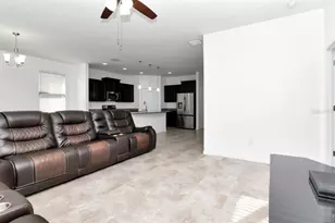 5446 Suncatcher Dr, Wesley Chapel, FL 33545 - Photo 8