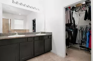 5446 Suncatcher Dr, Wesley Chapel, FL 33545 - Photo 10