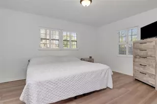347 Country Club Dr, Oldsmar, FL 34677 - Photo 22