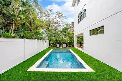 3228 W Oakellar Avenue, Tampa, FL 33611 - Photo 50