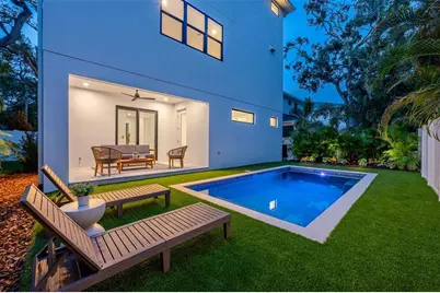 3228 W Oakellar Avenue, Tampa, FL 33611 - Photo 2