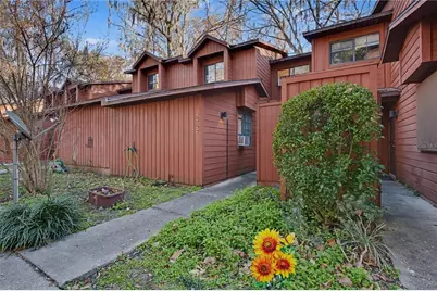 5727 SW 10th Place, Gainesville, FL 32607 - Photo 4