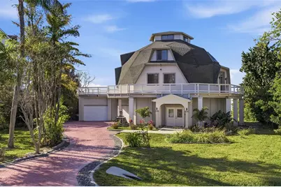 1074 Point Seaside, Crystal Beach, FL 34681 - Photo 2