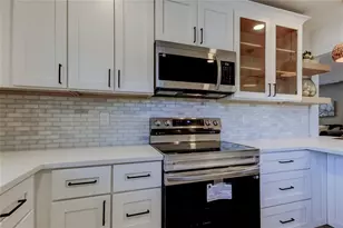 509 11th St NW, Largo, FL 33770 - Photo 14