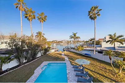 605 115th Avenue, Treasure Island, FL 33706 - Photo 18