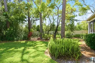 2128 Clover Hill Rd, Palm Harbor, FL 34683 - Photo 36