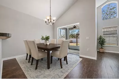 11237 Lake Lanier Dr, Riverview, FL 33569 - Photo 8