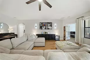 32306 Garden Alcove Loop, Wesley Chapel, FL 33545 - Photo 16