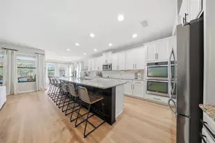 32306 Garden Alcove Loop, Wesley Chapel, FL 33545 - Photo 8