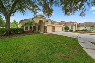 2502 Bonterra Blvd, Valrico, FL 33594 - Photo 4
