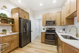 11005 Blaine Top Pl, Tampa, FL 33626 - Photo 6