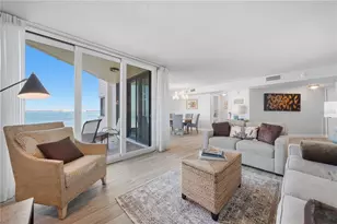 5633 Puerta Del Sol Blvd S, Saint Petersburg, FL 33715 - Photo 10