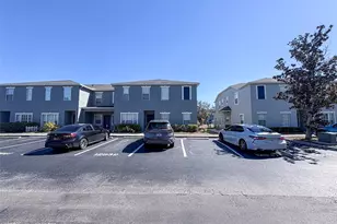 12837 Kings Crossing Dr, Gibsonton, FL 33534 - Photo 2