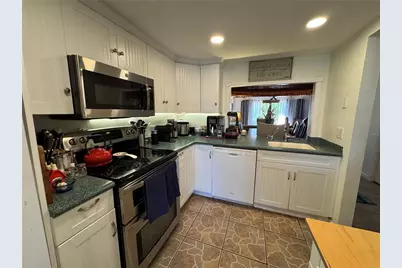 324 Windrush Boulevard #8, Indian Rocks Beach, FL 33785 - Photo 6