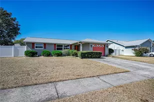 4415 Royal Oak Ln, New Port Richey, FL 34653 - Photo 6