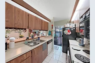 2604 10th Court, Palm Harbor, FL 34684 - Photo 12