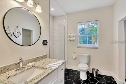 705 E Plymouth Street, Tampa, FL 33603 - Photo 22