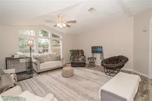 8540 Boyt Rd, Zephyrhills, FL 33540 - Photo 6