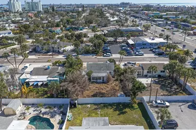 429 70th Avenue, Saint Pete Beach, FL 33706 - Photo 2