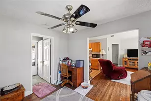 5367 46th Ave N, Saint Petersburg, FL 33709 - Photo 10