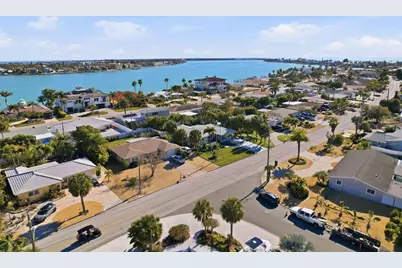 2273 W Vina Del Mar Boulevard, Saint Pete Beach, FL 33706 - Photo 38