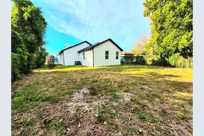 3304 E North Bay Street, Tampa, FL 33610 - Photo 38