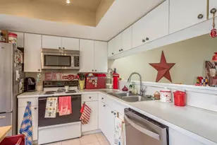 10853 43rd St N, Clearwater, FL 33762 - Photo 12