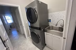 4617 Pensford Ct, Wesley Chapel, FL 33543 - Photo 18