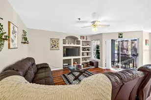 8517 Island Breeze Ln, Temple Terrace, FL 33637 - Photo 2