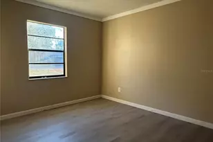 40211 Proud Mockingbird Rd, Zephyrhills, FL 33540 - Photo 10