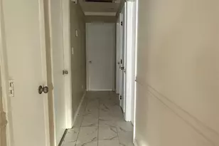 40211 Proud Mockingbird Rd, Zephyrhills, FL 33540 - Photo 8