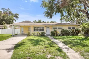3414 W Carrington St, Tampa, FL 33611 - Photo 2