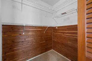 869 Seminole Blvd, Tarpon Springs, FL 34689 - Photo 18