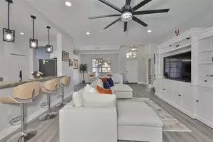 2806 Brooke Pines Ct, Plant City, FL 33566 - Photo 10