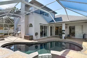 12628 Stanwyck Cir, Tampa, FL 33626 - Photo 2