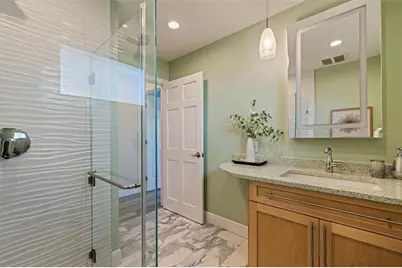 2024 Massachusetts Avenue NE, Saint Petersburg, FL 33703 - Photo 32