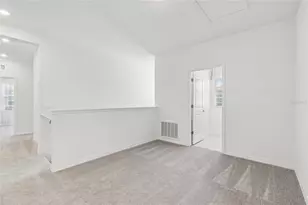 10811 Fowlers Blf Ct, Tampa, FL 33647 - Photo 30