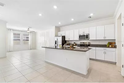 10811 Fowlers Bluff Court, Tampa, FL 33647 - Photo 8