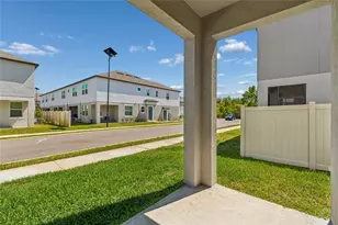 10811 Fowlers Blf Ct, Tampa, FL 33647 - Photo 44