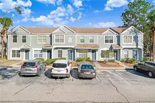 2339 Lake Woodberry Cir, Brandon, FL 33510 - Photo 20