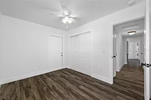 4931 Halifax Dr, Tampa, FL 33615 - Photo 44