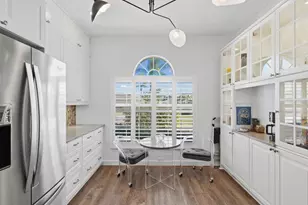 884 Michele Cir, Dunedin, FL 34698 - Photo 4