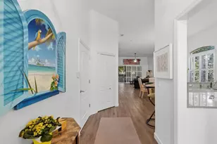 884 Michele Cir, Dunedin, FL 34698 - Photo 2