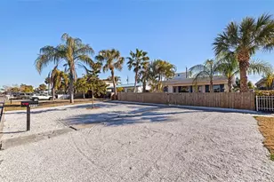 3038 58th St S, Gulfport, FL 33707 - Photo 24