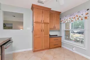 17604 Fallowfield Dr, Lutz, FL 33549 - Photo 12