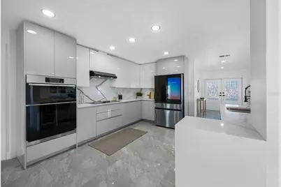 7905 9th Avenue S, Saint Petersburg, FL 33707 - Photo 22