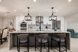 825 116th Ave, Treasure Island, FL 33706 - Photo 8