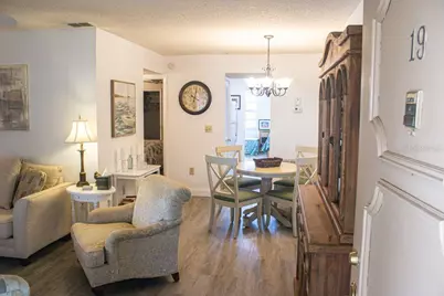 10037 N 62nd Terrace N #19, Saint Petersburg, FL 33708 - Photo 6